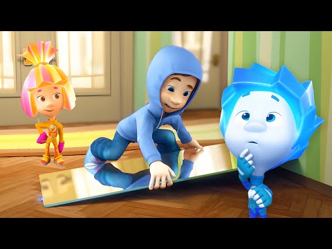 ¡El tonto de Tomás rompe su espejo! ¿Podrá arreglarlo? | Los Fixis