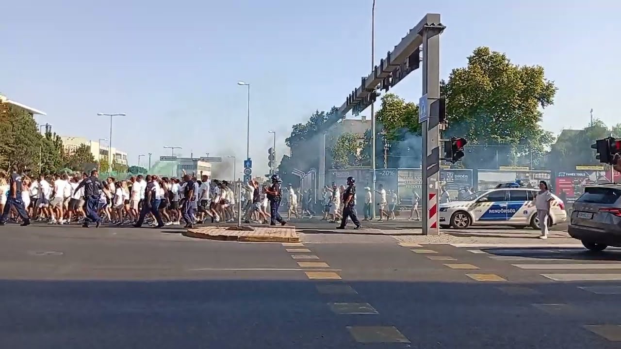 ETO VS AIK szurkolók kisèrete.