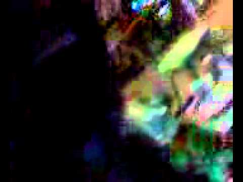 YUNGFLO GETTIN HIGH OUT OF A BONG!!!, CHECK IT OUT ALL MY SMOKERSS!!!!!!!!