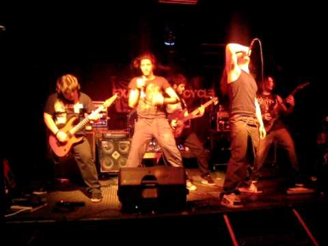 Shut Us Down @ Comunità Giovanile (Busto Arsizio)