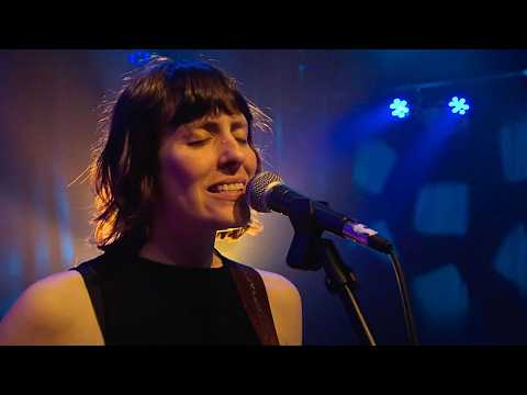 Entre caníbales (Soda Stereo Unplugged) por Música para Volar