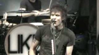 Boys Like Girls- Five Minutes To Midnight