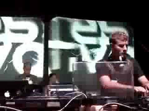 SOULRACK & MIKEL_E - CRAY1 LABWORKS @ TEST FESTIVAL 2008