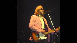 Se Rompe el Pasto Lyrics English Translation
