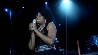 Chris Botti &amp; Sy Smith  - What&#39;ll I Do - Live - Poland Tour 2009 - Cracow