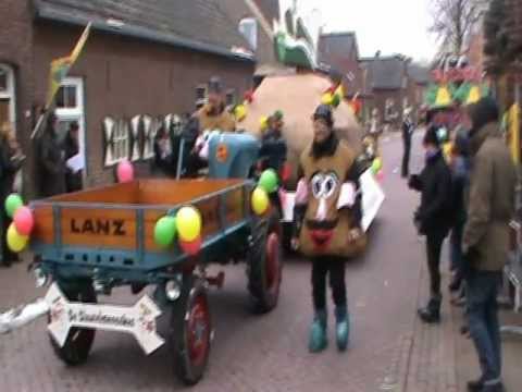Optocht 2013 van de Keieschieters in Geijsteren