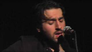 Ari Hest-I Can't Make You Love Me-Tupelo Music Hall 09