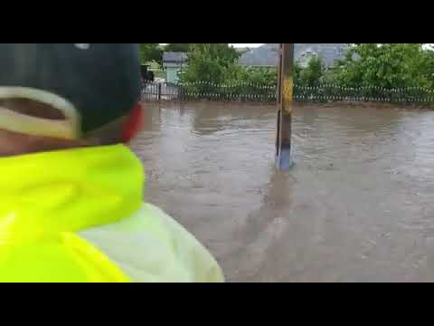 Inundaţii - localitatea Stroieşti, comuna Lunca