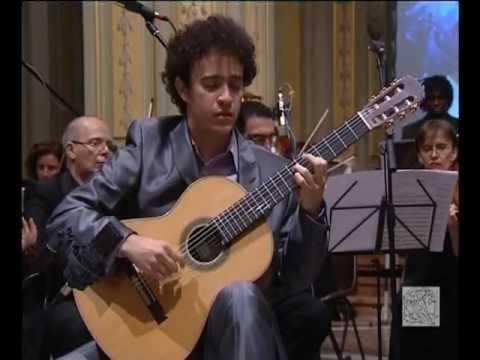Cecilio Perera performing Concierto Elegiaco 3rd part from Leo Brouwer.avi