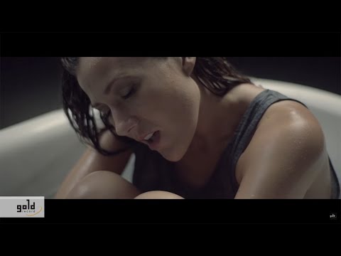 JANICSÁK VECA – Hazudjunk igazat | Official Music Video