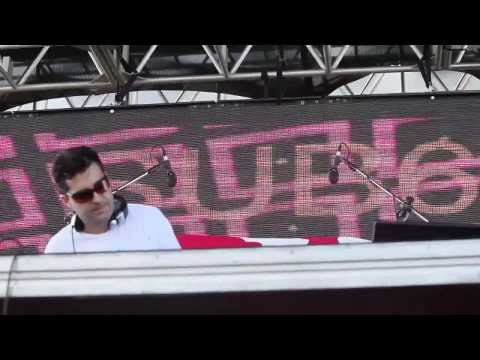 Sub6 Live @ 1200 Festival Brazil 11/12/10
