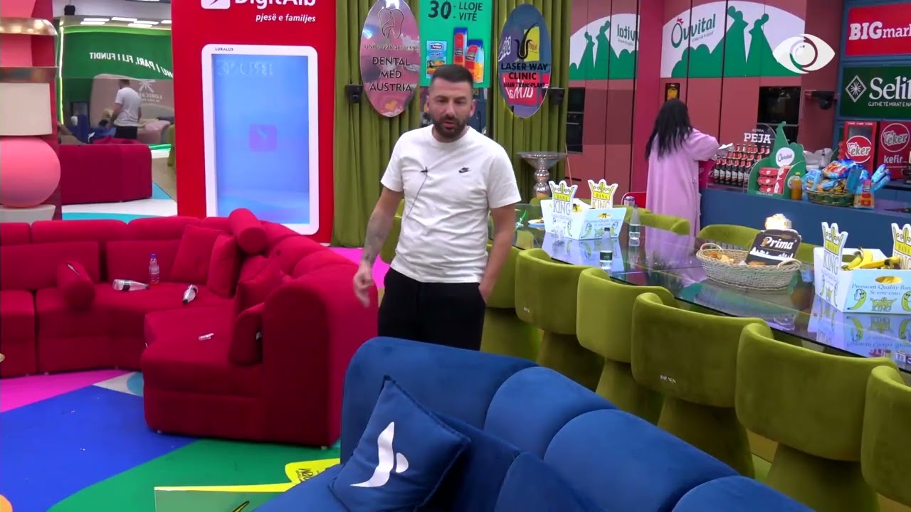 Ai nuk ka për të fjetur gjumë/ Kelly diskuton me banoret për Vserlon