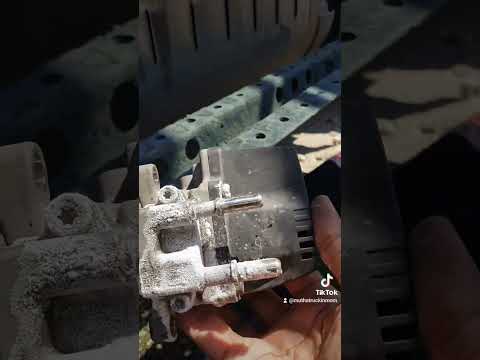 Changing the doser valve.