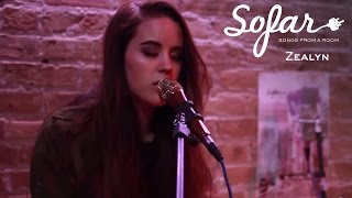 Zealyn - On A Hillside Looking Up | Sofar Chicago