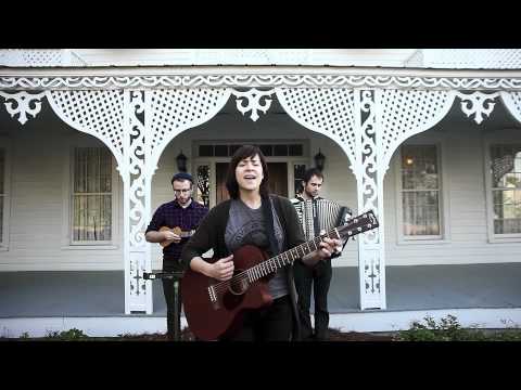 Laura Stevenson and the Cans - Baby Bones (Nervous Energies session)