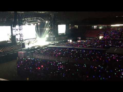 121125 SMT BKK SHINee - juliette