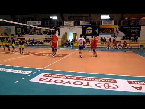 Le immagini del match Callipo Sport-Volley Club Nicotera