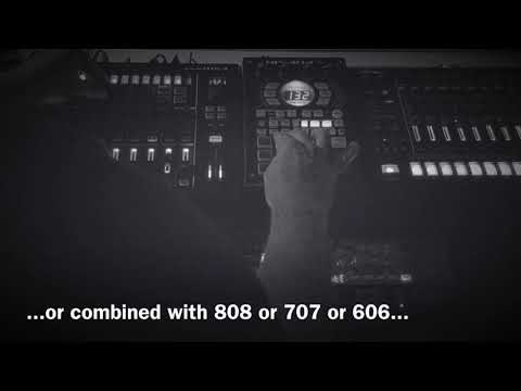 Roland TB-303 Day: 303 History....from House to Rave...Podcast minimix... Roland SP404 A