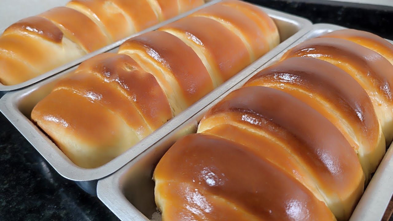 PÃO CASEIRO SUPER FOFINHO POUCOS INGREDIENTES! VENDO COMO ÁGUA