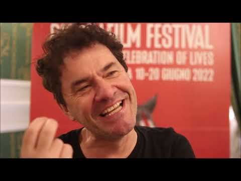 Mark Cousins talks about cinema, Zelensky, the future of Art. Interview by Giovanni Bogani