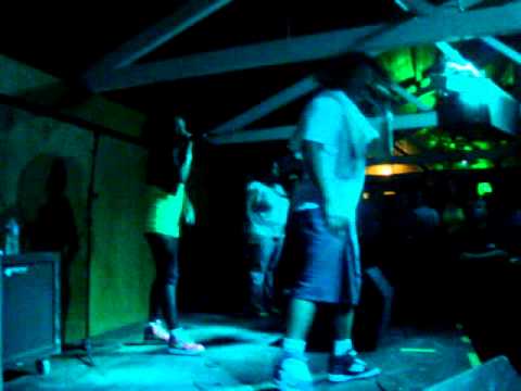 Negra Li e Junior Dread - Guerreiro e Guerreira - St Patrick