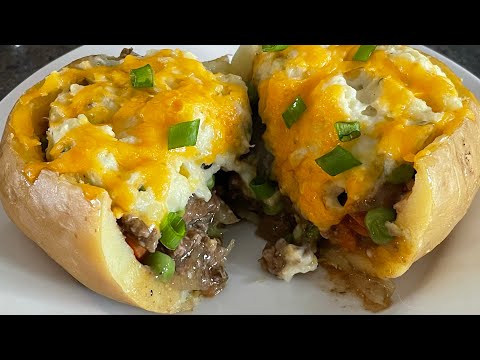 Shepherd’s Pie Stuffed Baked Potato.