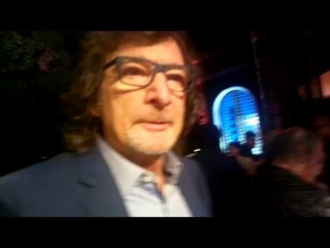 Elio Crociani intervista sul palco 60° Festival Castrocaro Claudio Cecchetto ex San Remo 40anniRadio