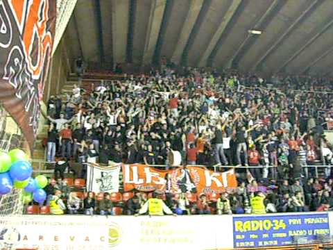 CRVENI  DJAVOLI 1989 / OK RADNICKI - KUNEO ITALIJA KUP CEV 2008