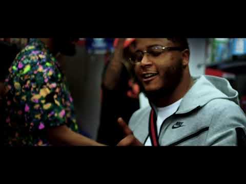 Romello Sanders Ft. Polo Money & Eazy Money - Ungrateful ( Official Video )