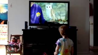 The Wiggles' biggest fan - Do the Owl