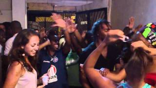 Samba de Arer� - Inventando Moda