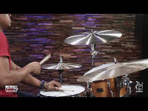 Istanbul Agop 20" Traditional Dark Crash Cymbal - 1740g (DC20-1022620N)