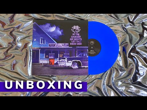 Foster The People - In The Darkest Of Nights Let The Birds Sing (Opaque Blue Vinyl) | UNBOXING