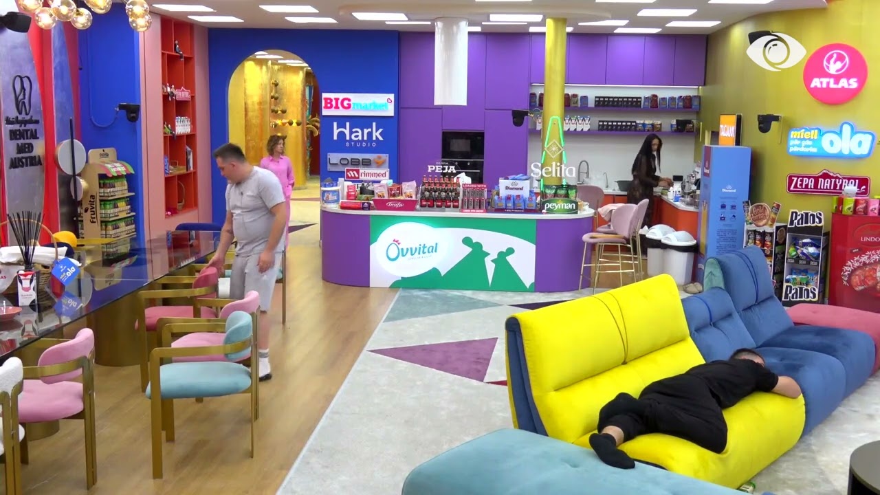 “Lider që s’bën asnjë punë…”/ Erjola dhe Juli ankohen për punët e shtëpisë