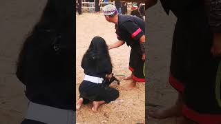 Download lagu cewek ikut kalap kesurupan #shorts #mberot #jaranan #kalapan #bantengan #dj #shortvideo mp3