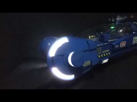 1/6 Scale Blade Runner Spinner front wheel folding.