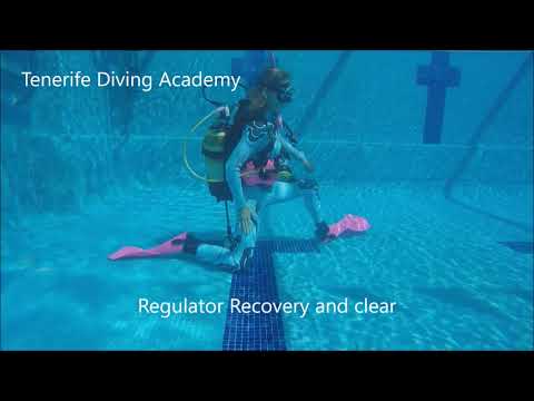 PADI Divemaster / PADI Instructor Skills   - Regulator Recovery and clear