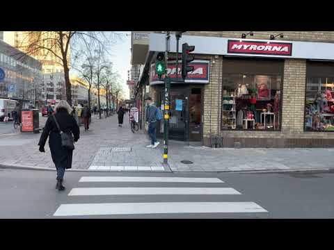 Stockholm Walks: Skanstull- Södra station. Morning street life, long version