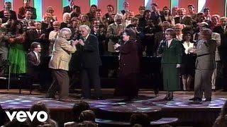 Bill &amp; Gloria Gaither - I Never Shall Forget the Day [Live] ft. The Speers