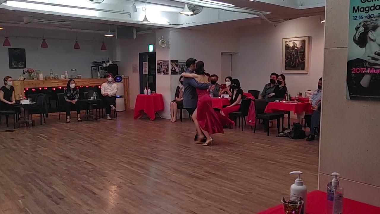 [Juan D´ Arienzo - Bolada De Aficionado] Miguel Calvo & Pelin Ercan