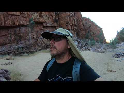 Larapinta Trail - Day 17 Ormiston (Zero Day) Ormiston Pound Walk