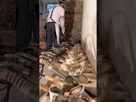 Nachträgliche Horizontalsperre mit Paraffin gegen aufsteigende Feuchtigkeit im Mauerwerk ❌💧