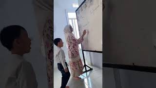 Kids Activities Kelas Arra'id Bermain Quiz & Belajar Mengenal Diriku