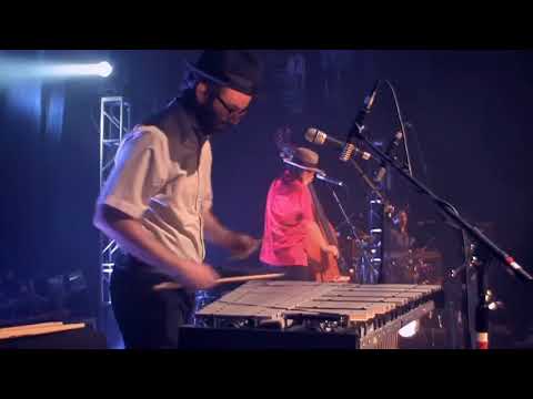 Celoso y Desubicado Pate de Fua