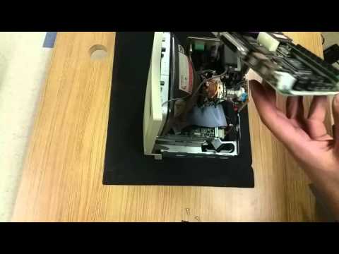 Disassembling a Macintosh Classic II Part 2 - Motherboard and RAM