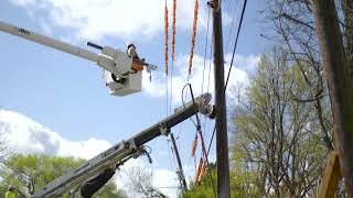 CenterPoint Energy - Stronger poles to resist stronger storms (15s)