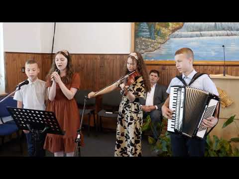 Curând vine o zi ,eu știu ca va veni -Frații Moholea