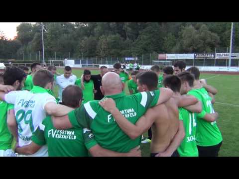 Mannschaftskreis von FV Fortuna Kirchfeld nach Spiel vs. FV 09 Niefern am 12.9.2016