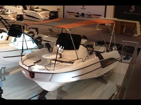 BENETEAU FLYER 6 - PARIS BOAT SHOW 2013 BENETEAU FLYER 6 - PARIS BOAT SHOW 2013