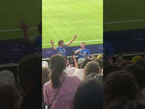 台灣人不畏澳洲政府威嚇，奮起高呼替台灣女足加油！ #中國 #台灣 #澳洲